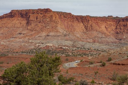 Highway 12 voert dwars door Capitol Reef